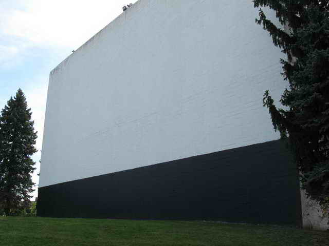 Twin Hi-Way Drive-In - 2013 Photo